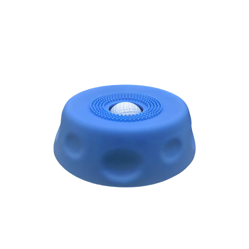 suction bowl with a licking texture